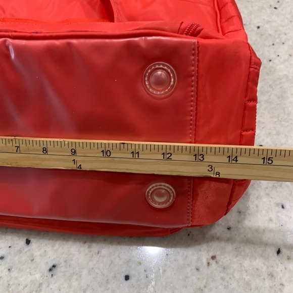 Lug Puddle Jumper Sunset Orange Quilted Overnight Travel Tote Bag Crossbody - Picture 7 of 7